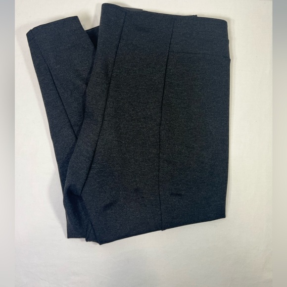 NWT Avenue Ponte Legging Original Fit Stretch Pants Gray Size Petite 18/20 - Picture 7 of 10